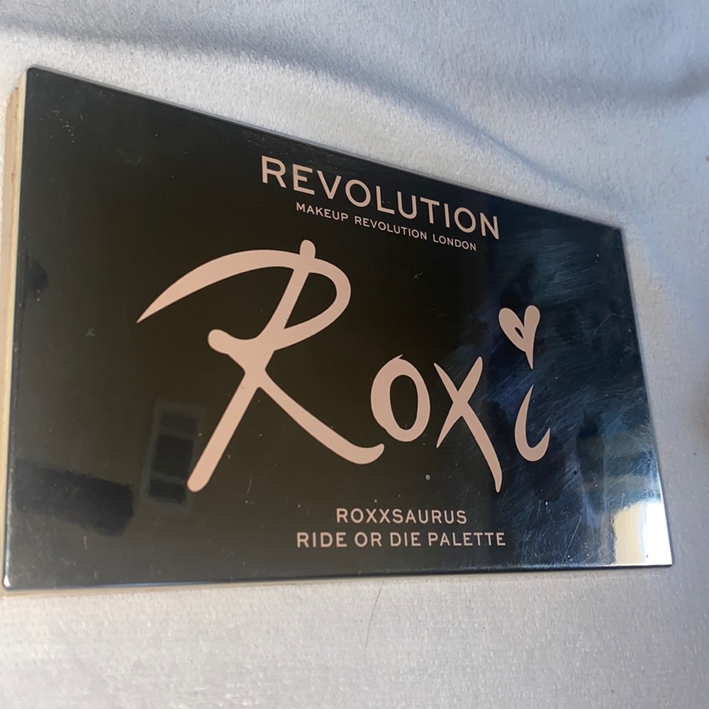 Revolution Roxi; Ride or Die Eyeshadow Palette